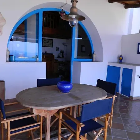 Casa Dei Sogni, Island Of Salina Holiday home