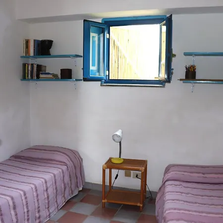 Casa Dei Sogni, Island Of Salina Santa Marina Salina