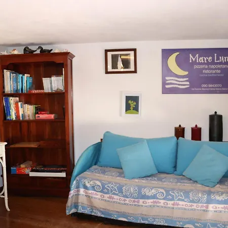 Casa Dei Sogni, Island Of Salina Holiday home