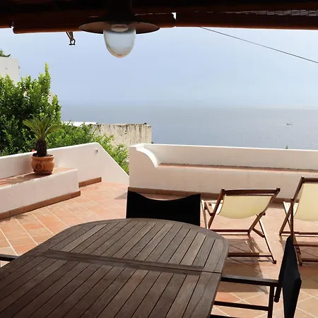 Casa Dei Sogni, Island Of Salina *